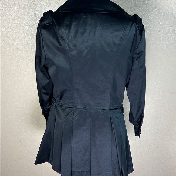Bebe Women's Elegant Black Trench Coat - Picture 4 of 4